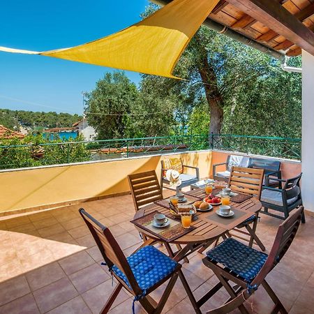 Katia Apartments Gaios Bagian luar foto