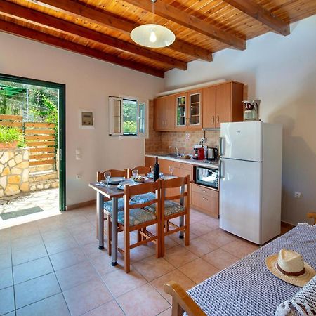 Katia Apartments Gaios Bagian luar foto
