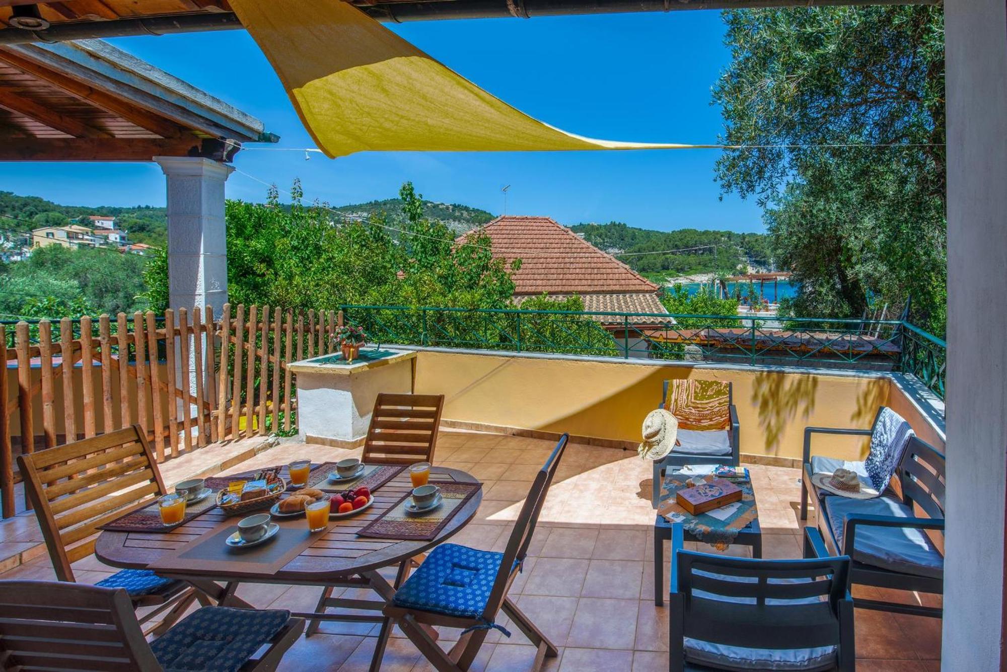Katia Apartments Gaios Bagian luar foto