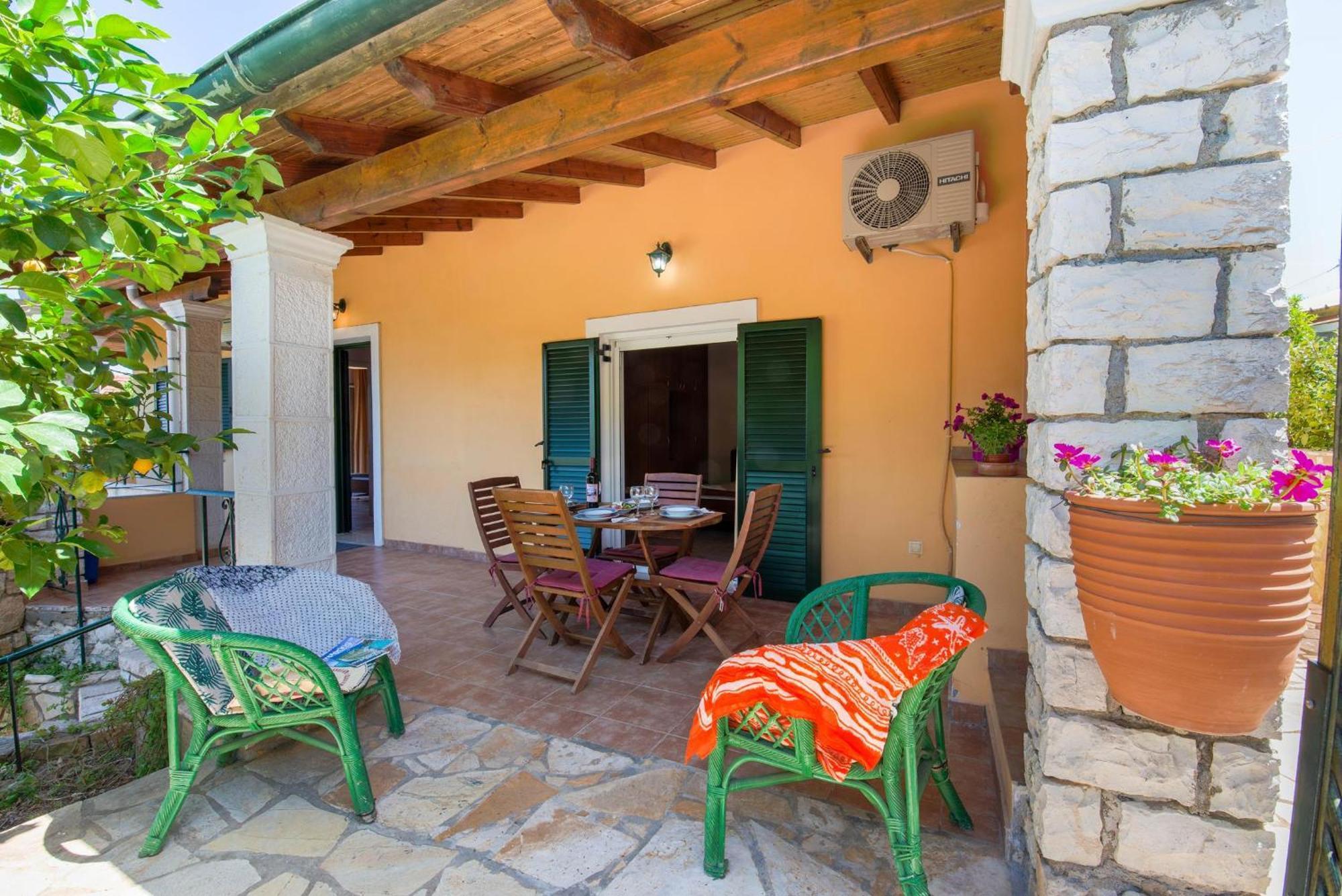 Katia Apartments Gaios Bagian luar foto