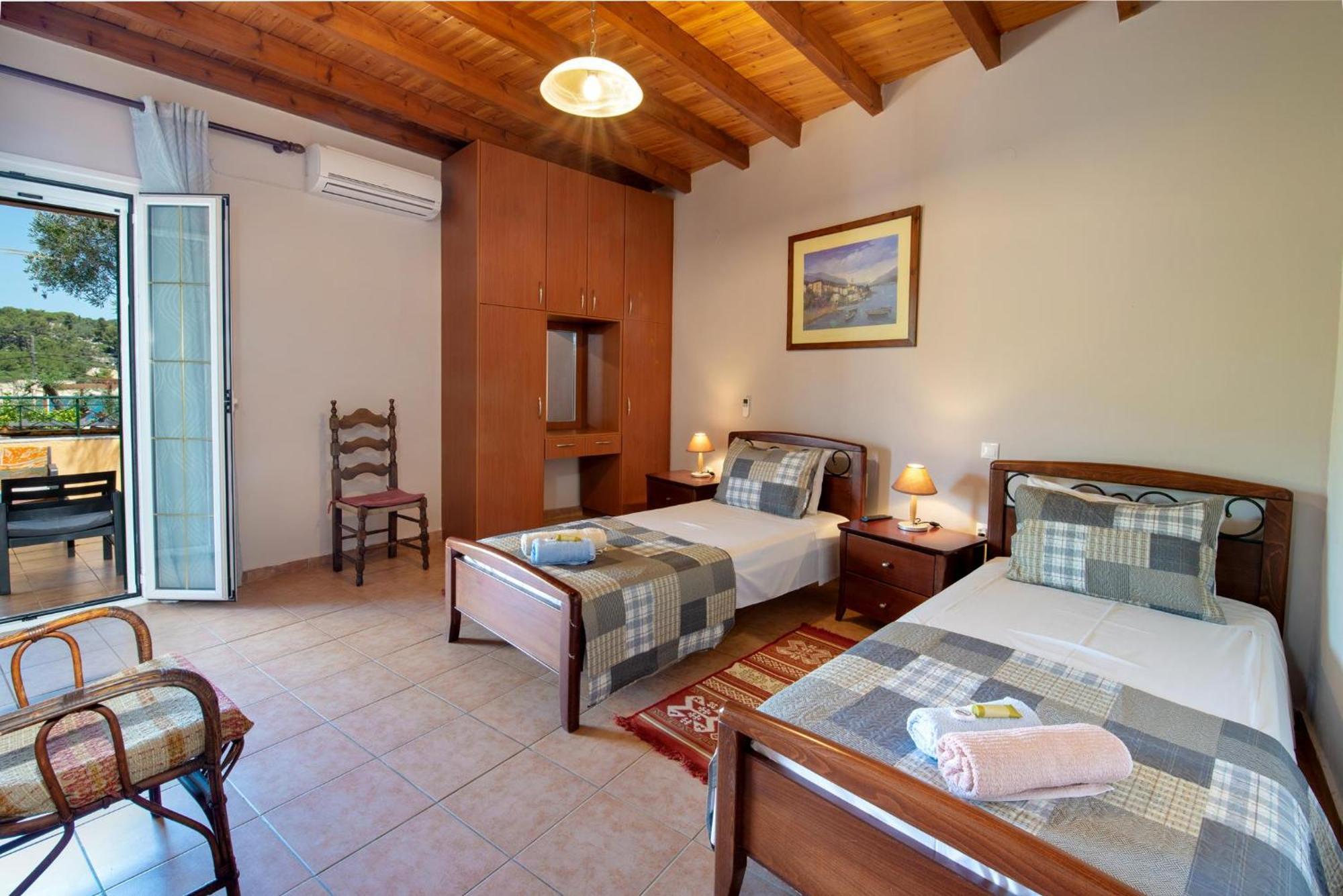 Katia Apartments Gaios Bagian luar foto